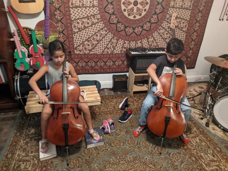 Suzuki cello lessons Anna Herrera