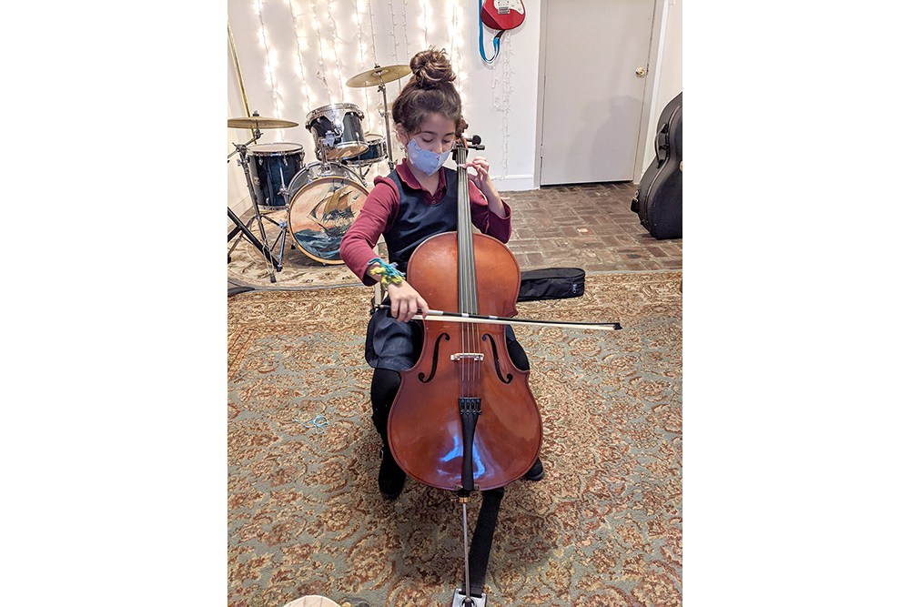 Anna's cello student